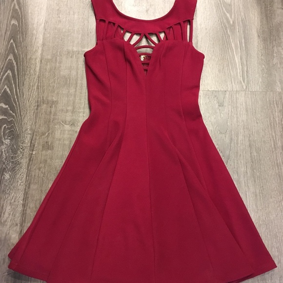 Windsor Dresses & Skirts - Red cocktail dress